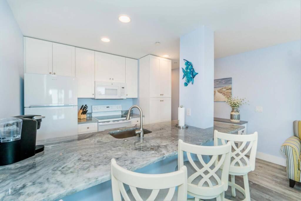 Direct Oceanfront Villa - Heated Pool & Breathtaking Ocean View Хилтън Хед Айлънд Екстериор снимка