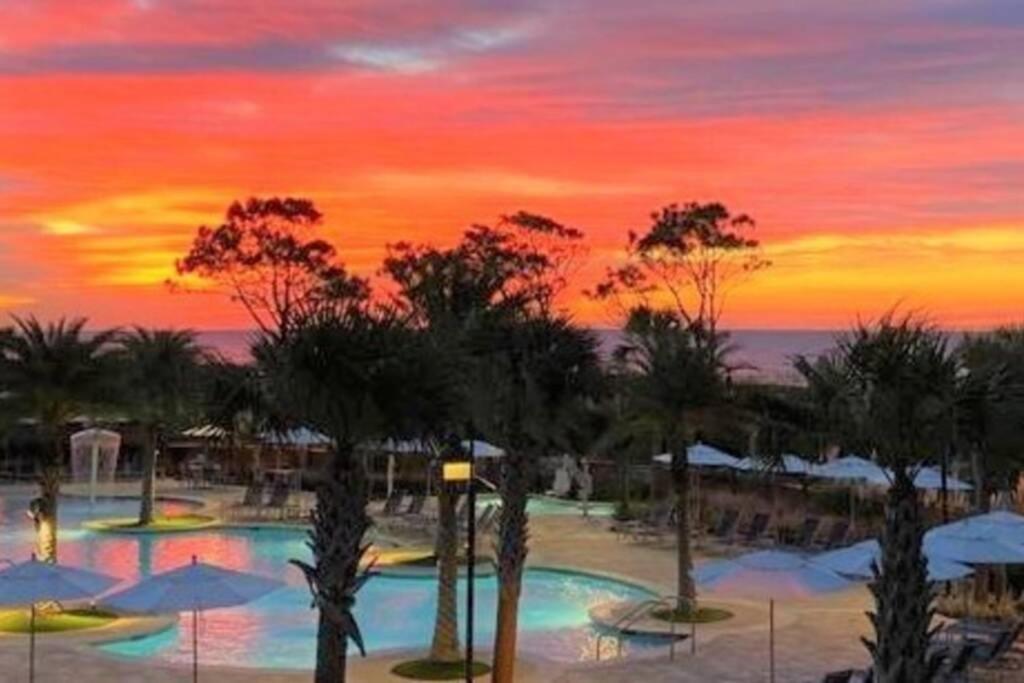Direct Oceanfront Villa - Heated Pool & Breathtaking Ocean View Хилтън Хед Айлънд Екстериор снимка